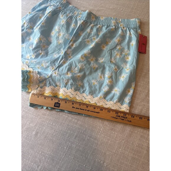 Simply Southern Blue Shorts with‎ White Flowers Ricrac Women's Sz XL -  NEW - Picture 11 of 14